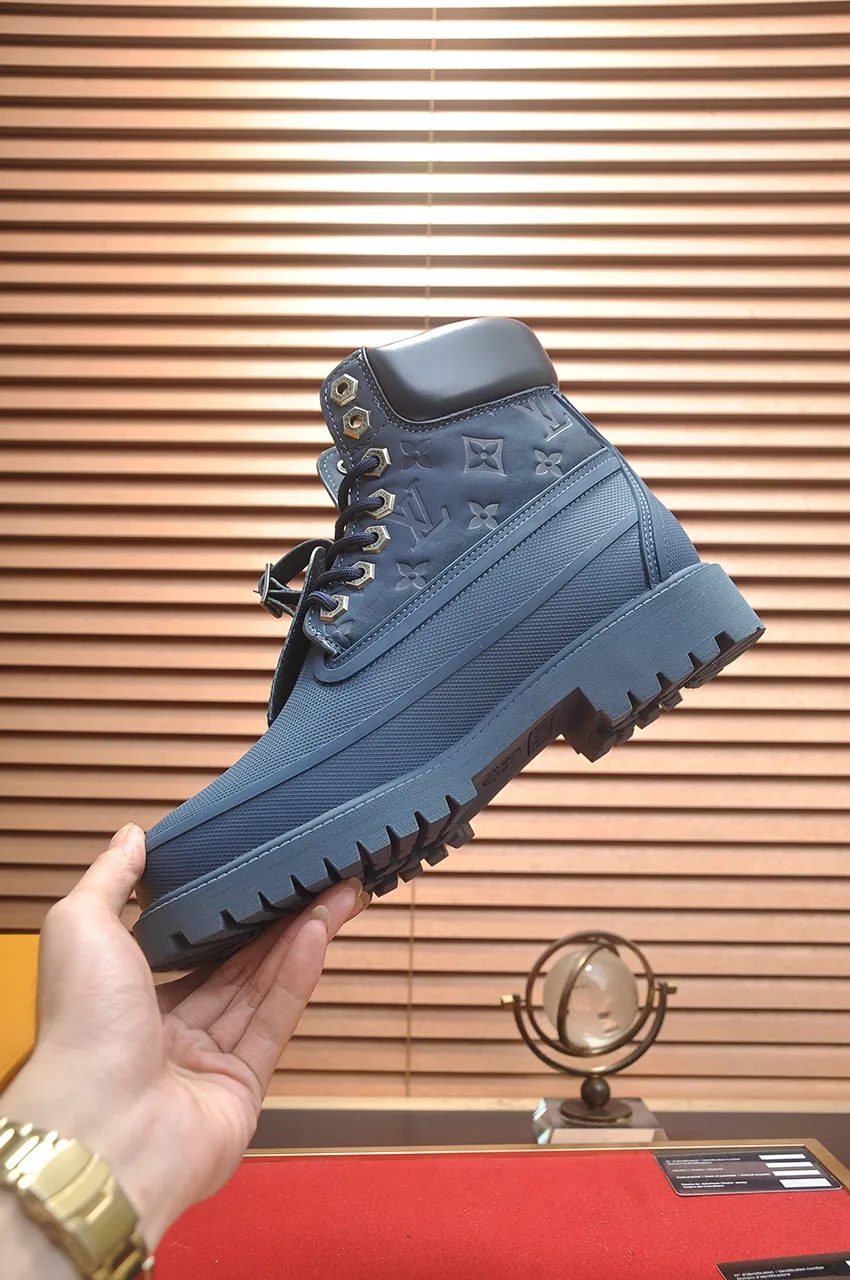 Men's men's shoes💰760💶[LOUIS VUITTON] new original order🍀LV Louis Vuitton* - top version of LV classic trendy shoes! Use imported original LV fabric with rubber surface, breathable mesh lining and original wear-resistant rubber foam outsole! High quality products! Code number 39-45 (46·47 customized)